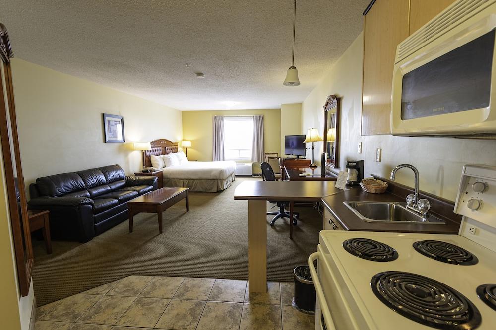 Days Inn By Wyndham Bonnyville מראה חיצוני תמונה